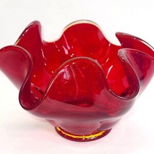 L E Smith Handmade Amberina Ruffled Bon Bon Bowl